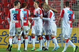 Naposledy vyhrála Slavia nad Duklou 2:1.