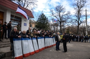 Proruští občanští aktivisté na Krymu.
