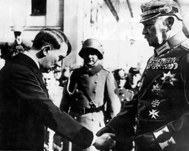 Při Postupimském dnu roku 1933 vzdali Hitlerovi hold i Hohenzollernové.