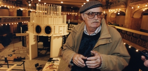 Režisér, dramaturg a scenárista dokumentárních filmů Radúz Činčera.