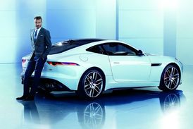 Fotbalista David Beckham se stal tváří značky Jaguar.