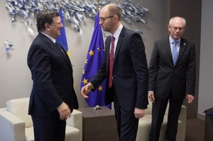 Barroso, Jaceňuk a van Rompuy. 