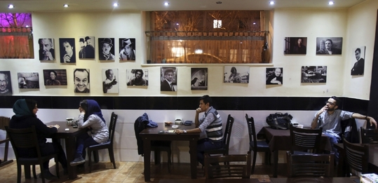 Kavárna v Teheránu.