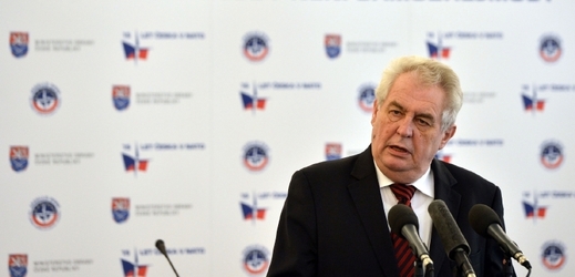 Miloš Zeman při  projevu k účastníkům konference k 15. výročí vstupu ČR do NATO.