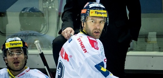 Petr Nedvěd ukončil kariéru.