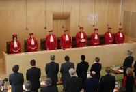 Ústavní soud v Karlsruhe oznamující verdikt.