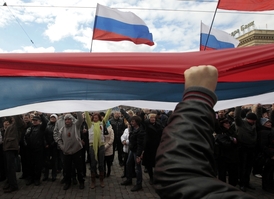 Rusové si na Krymu chtějí přivlastnit ukrajinský majetek.