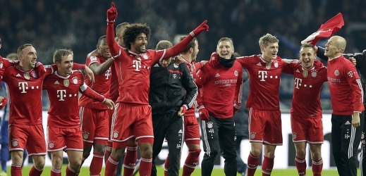 Oslavující hráči Bayernu po jednom z vyhraných utkání.