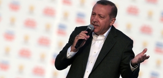 Erdoganovi selhal ve Vanu hlas.