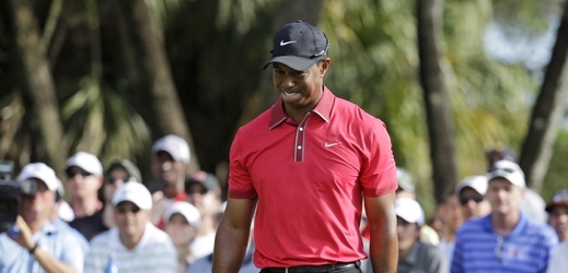 Lídr světového žebříčku golfistů Tiger Woods.