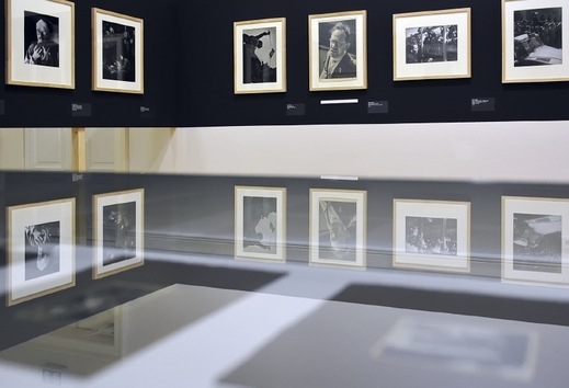 Výstava fotografií Jaromíra Funkeho a Františka Drtikola.
