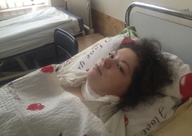 Olesja Žukovská střelbu na Majdanu s těžkým zraněním přežila.
