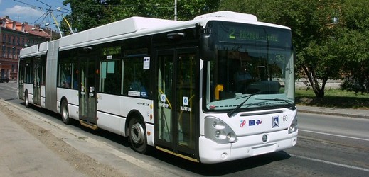 Cestující budějovických autobusů a trojebusů překvapí zpestření (ilustrační foto).