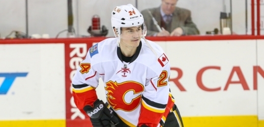 Hokejový útočník Jiří Hudler v dresu Calgary.