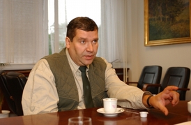 Bývalý ředitel společnosti Lesy České republiky Kamil Vyslyšel (2003).