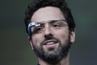Google poprvé nabídne brýle Glass široké veřejnosti.