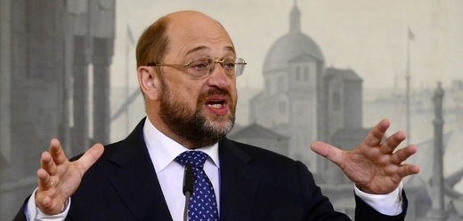 Martin Schulz před setkáním s novináři vystoupil i na Pražském hradě.