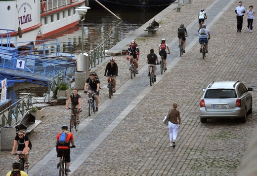 Pro cyklisty je na náplavce připraven bohatý program (ilustrační foto).
