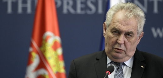 Prezident Zeman vyzval unii a alianci k podniknutí velmi razantní preventivní akce.