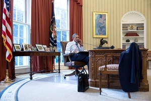 Prezident Obama v Oválné pracovně.