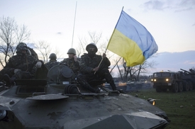 Kyjev formálně ukončil velikonoční příměří s proruskými povstalci na východě země.