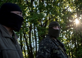 Ruští separatisté získali znovu kontrolu nad některými kontrolnímí stanovišti ve Slavjansku.