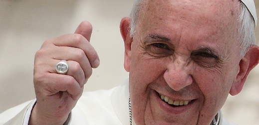 Papež František - sympatický ušoun z Vatikánu.