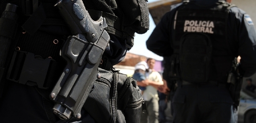 Bývalý mexický prezident Felipe Calderón zahájil před sedmi lety rozsáhlé vojenské tažení proti drogovým kartelům (ilustrační foto).