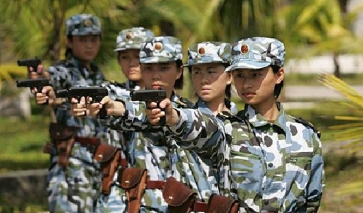Ženy slouží i v čínských speciálních jednotkách.