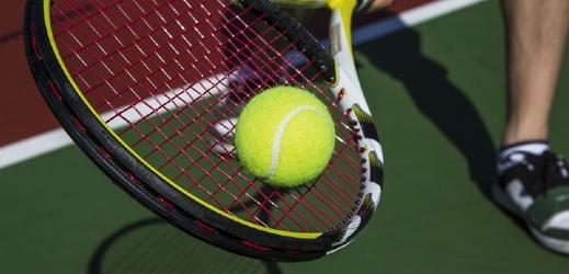 Nová tenisová raketa spočítá hráči počet úderů i jeho vytrvalost (ilustrační foto).