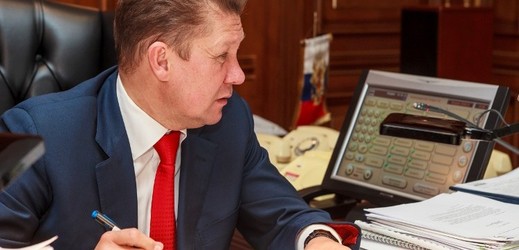 Mocný šéf Gazpromu ve své kanceláři.