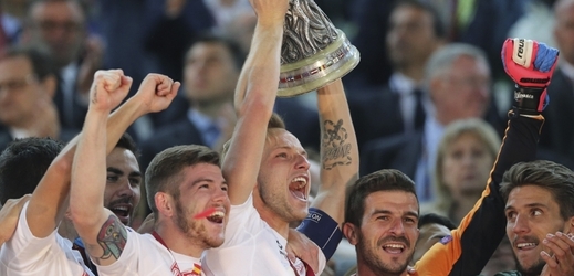 Radost Sevilly po triumfu v Evropské lize.