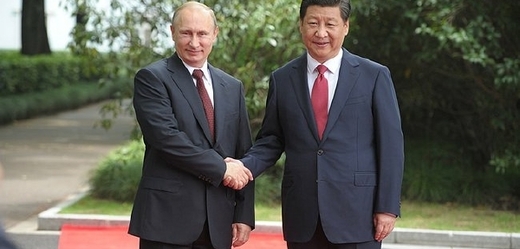 Ruský a čénský prezident. 