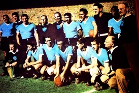 Vítězný tým. Uruguayští šampioni z roku 1950.