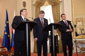 Šéf EK Barroso a slovenský premiér Fico v Bratislavě.