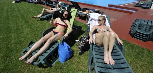 Češi si v týdnu užívali pravé letní dny (ilustrační foto).
