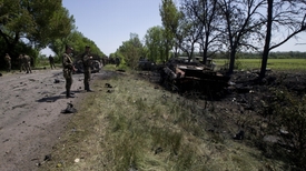 Bojové zprávy z východu Ukrajiny si protiřečí a nelze je ověřit.