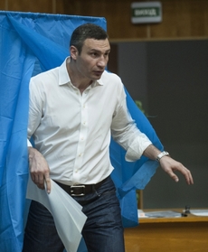 Jeden z kandidátů Vitalij Klitschko při prezidentských volbách.