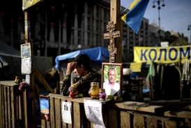 Tábor na Majdanu přetrvává i po prezidentských volbách.