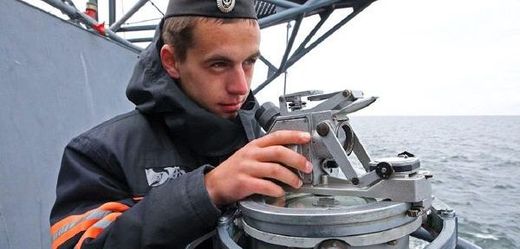 Ruský důstojník při manévrech.