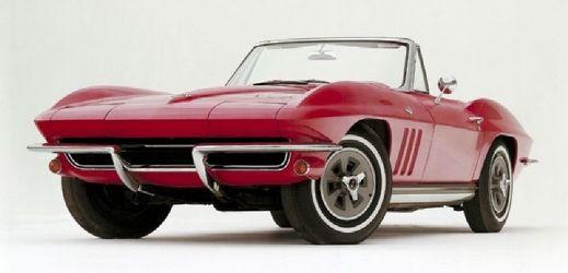 Jedna z ikon historie značky Chevrolet - Corvette Sting Ray z roku 1965.