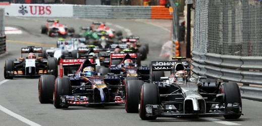 Americký tým vedený Genem Haasem vstoupí do seriálu mistrovství světa formule 1 nejdříve v roce 2016. 