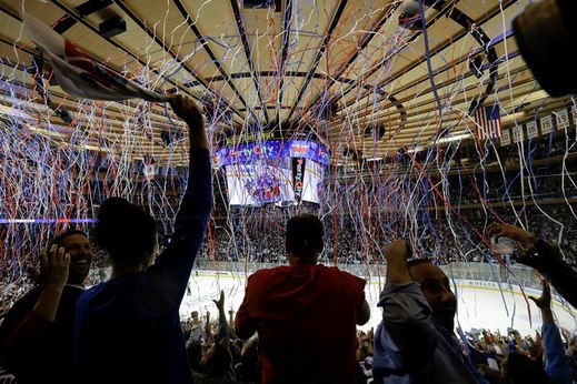 Oslavy v Madison Square Garden.