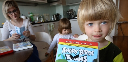 Děti si Angry Birds oblíbily.
