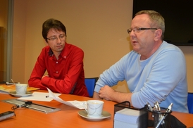 Předseda představenstva MSD Petr Jánský (vpravo) s druhým obviněným Danielem Turečkem.