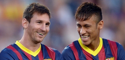 Lionel Messi (vlevo) a Neymar by se rádi potkali ve finále mistrovství světa v Brazílii.
