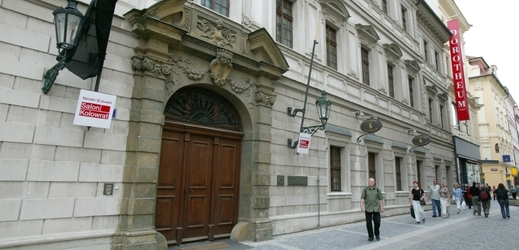 Divadlo Kolowrat dál bude sloužit jako zázemí ke Stavovskému.