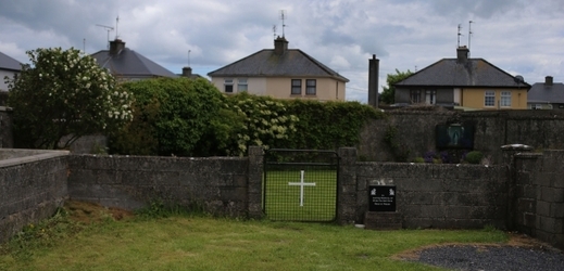 Budova bývalého sirotčince v irském Tuamu.