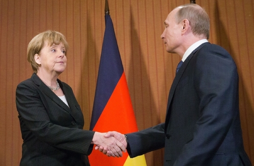 Setkání německé kancléřky Merkelové a ruského prezidenta Putina.