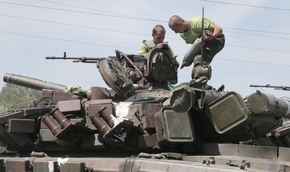 Ukrajinský tank u Slavjansku.